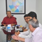 Jackson autoriza parceria para reformas nos estádios do Sergipe e Confiança -