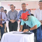 Jackson autoriza construção de 580 casas populares e inaugura Centro Comunitário no Porto D'Anta - Centro Comunitário Maria Antônia