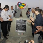 Jackson Barreto inaugura avenida e entrega orla e ônibus em Gararu -