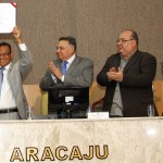 Carlos Cauê recebe título de cidadão aracajuano   -