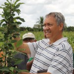 Embrapa visita fruticultura experimental em Perímetro da Cohidro - O diretor de Irrigação da Cohidro