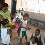'Reutilize Alegria' beneficia crianças dos bairros Coqueiral e Porto Dantas - Fotos: Ascom/Semarh