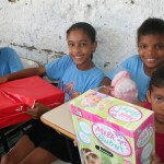 'Reutilize Alegria' beneficia crianças dos bairros Coqueiral e Porto Dantas - Fotos: Ascom/Semarh