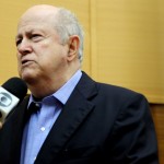 Reconhecimento: Almir Santana recebe Medalha dos Direitos Humanos na Alese - O gerente do programa DST/Aids da Secretaria de Estado da Saúde (SES)