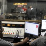 Jackson faz apelo à AL pela aprovação de R$35 mi para Hospital do Câncer  - Jackson foi entrevistado por Jason Neto e Magna Santana [ Foto: Victor Ribeiro/ASN ]