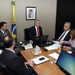 Jackson recebe garantia dos R$ 33 milhões necessários à conclusão do Hospital do Câncer - Fotos: Roque de Sá