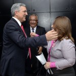 Jackson recebe garantia dos R$ 33 milhões necessários à conclusão do Hospital do Câncer - Fotos: Roque de Sá