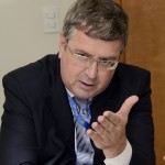 Jackson garante R$ 6 milhões para rede de esgoto em Aracaju e Praia do Saco -