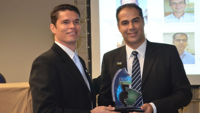 Superintendente do Banese recebe prêmio de gestor do ano na área de Tecnologia da Informação