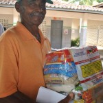 Governo entrega cestas de alimentos a famílias de Capela e Gracho Cardoso - Foto: Edinah Mary  Ascom / Inclusão